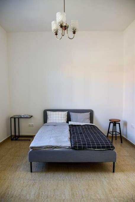 Parokia Apartman Es Coworking A Balaton Mellett Kaptalantoti Εξωτερικό φωτογραφία