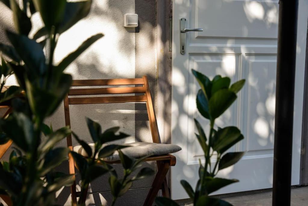 Parokia Apartman Es Coworking A Balaton Mellett Kaptalantoti Εξωτερικό φωτογραφία